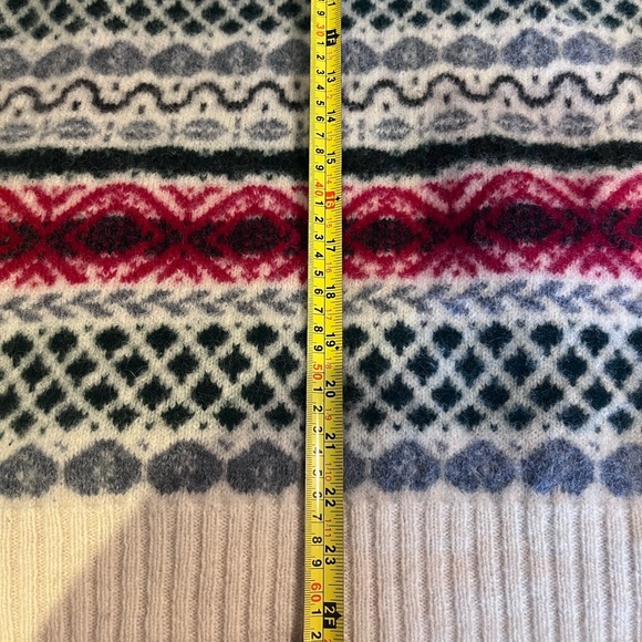 Men’s Multicolor Patterned Sweater - Picture 5 of 8